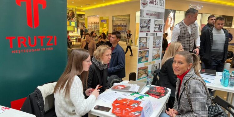 227 de persoane, selectate pentru încadrare la Bursa Absolvenților