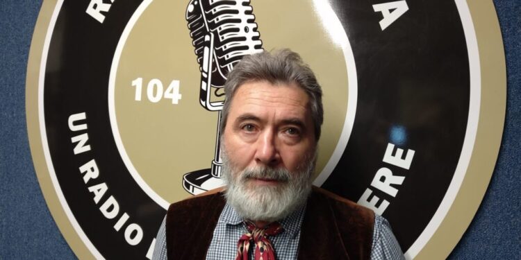 Pictorul Constantin Ungureanu-Box: Sculptorul Ion Mîndrescu este foarte bun. Ca primar, i-aș cumpăra cele două lucrări și le-aș monta cu cinste în oraș