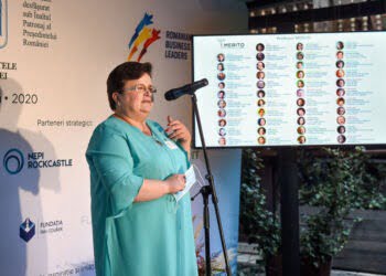 Inspectorul de religie, Daniela Ceredeev, noul purtător de cuvînt al IȘJ Suceava