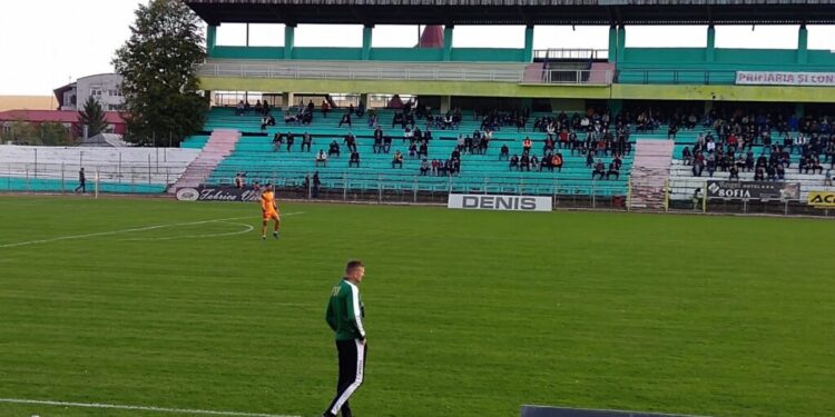 Makongo – Chika – Filip și gol! Foresta Suceava – Bucovina Rădăuți 1-0, iar Suceava termină turul pe primul loc! Un penalty primit de echipa suceveană a fost ratat de două ori. Au bătut jenant și Căinari, și Chika  (Foto)