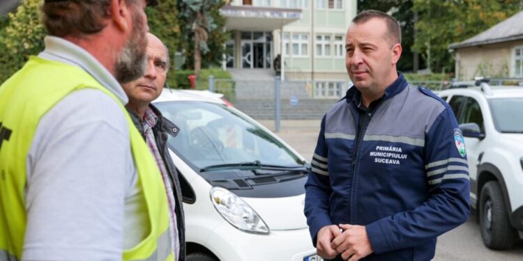 Strada Republicii, refăcută. Sistem de iluminat nou între străzile Republicii și Anastasie Crimca. Plus o parcare de reședință (Foto)