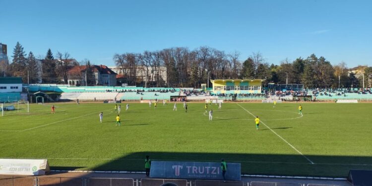 Pentru Foresta sînt bune like-urile, dar mai bune ar fi tribunele pline