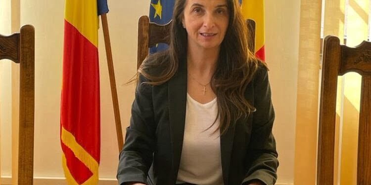 Primarul Bogdan Loghin i-a cerut demisia, iar Cristina Nichiforiuc a demisionat și din funcția de administrator public al Rădăuților, și din PNL