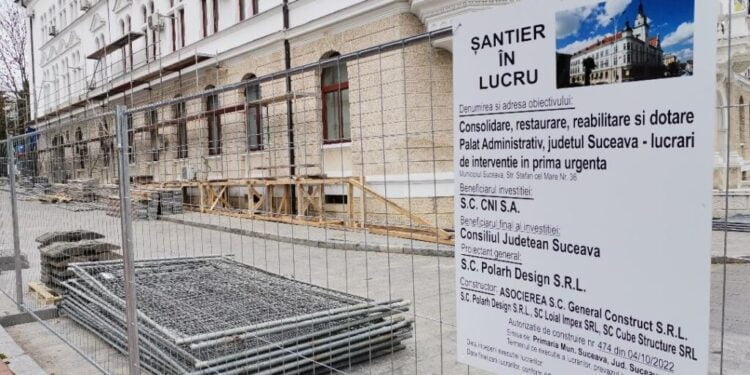 Au început lucrările de refacere a Palatului Administrativ Suceava. Acestea trebuie încheiate pe 3 noiembrie 2023