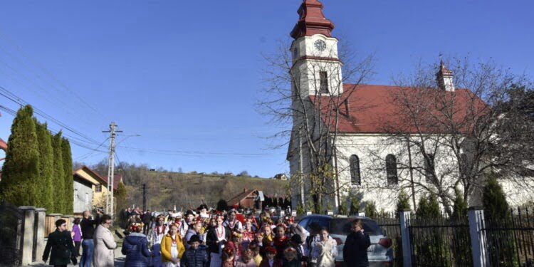 Ziua Națională a Independenței Poloniei, sărbătorită la Solonețu Nou cu o slujbă religioasă și spectacole artistice susținute în fața unor oficiali din Polonia și din România