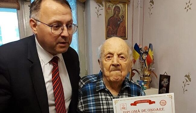 Veteranul de război Grigore Popa, sărbătorit la 99 de ani pentru activitatea sa ca social-democrat