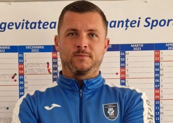 Antrenorul Andrei Ițco, despre elevul său Alexandru Ionescu, în vîrstă de 17 ani, titular pentru prima dată: Cred că după pregătirea de iarnă Alex va fi unul dintre băieții de bază ai Forestei