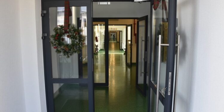 Minunea de Fălticeni înfăptuită de românii noștri, nu de ”chinezii noștri”