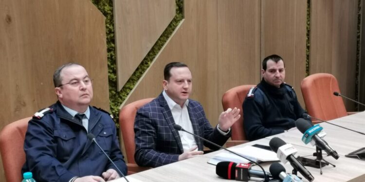 Explozia de la blocul din Burdujeni, declanșată de la un arc electric de la întrerupătorul din dormitorul unde se acumulaseră gaze