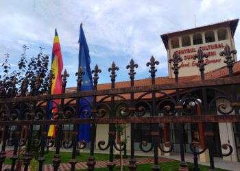 Secretarul comunei Dumbrăveni, Mihai Chiriac: Centrul Cultural ”Academician Eugen Simion”, cel mai frumos centru cultural din țară