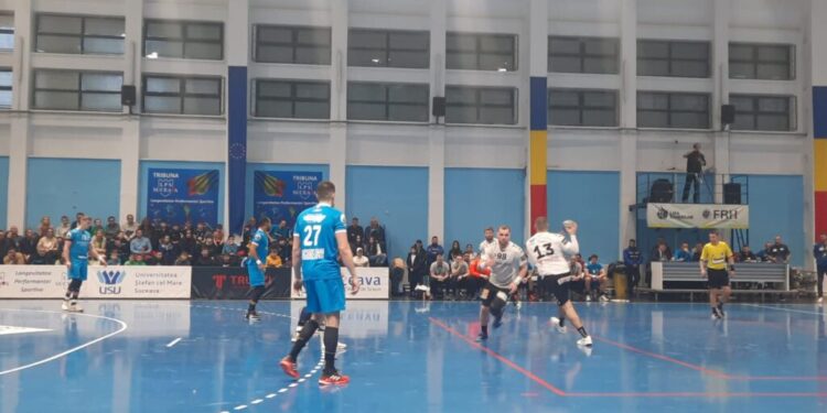 Păcat. CSU Suceava a condus și cu 5 goluri, dar a pierdut la un gol diferență meciul de pe teren propriu cu CSM București (Foto)