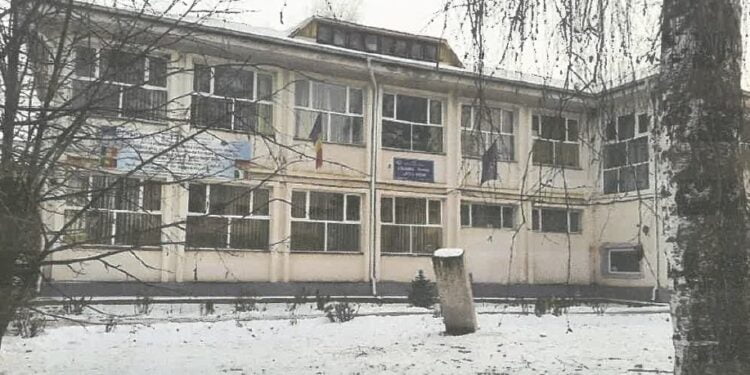 Siretul, două contracte în valoare de 10 milioane de lei pentru două proiecte de reabilitare moderată a unor clădiri care aparțin Colegiului Tehnic