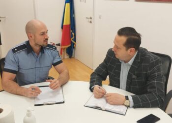 Doi ofițeri și patru agenți de la Serviciul de Permise Suceava urmează cursuri pentru dobîndirea calității de examinator pentru categoria B