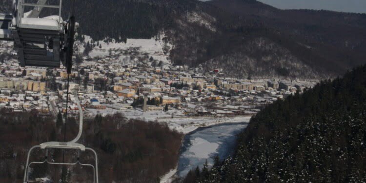 Gura Humorului are pîrtie de schi, dar are degeaba