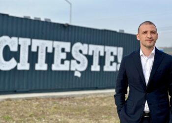 Concept educațional original creat de Ștefan Mandachi – hub cultural și bibliotecă ȋn container