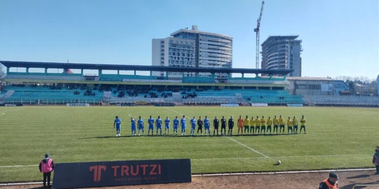 Foresta Suceava, cu un om mai puțin din minutul 63 și cu galeria ținută după gardul stadionului ”Areni”, a făcut egal cu Știința Miroslava. Căinari, cel mai bun om de pe teren (Foto)