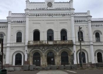 Sînt șanse mari ca Gara Ițcani să ajungă la autoritățile sucevene, pentru a fi salvată. ”Emil Ursu este foarte preocupat de acest subiect și așa cum îl știu pe Emil, cînd își propune ceva își atinge scopul. Are o perseverență…”.