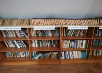 Biblioteca din Șcheia are un fond de carte de 30.000 de volume. Periodic se fac achiziții și se primesc și donații