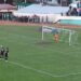 În prima etapă a play-off-ului, Foresta Suceava a făcut doar 1-1 acasă cu Ceahlăul Piatra Neamț. Problema nu este că Foresta nu a cîștigat, ci aceea că Foresta joacă mai slab ca în prima parte a campionatului. CSM Bucovina Rădăuți a pierdut acasă cu CSM Bacău, cu 1-0