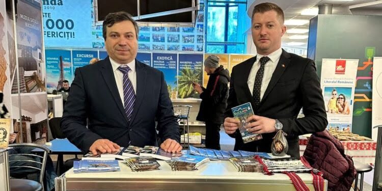 Suceava, la un tîrg turistic găzduit de Chișinău. Consilierul local Ovidiu-Paul Hrițcu: Mai toți vizitatorii știau de Suceava, au fost deschiși și au zis că le place. Știau de mare parte din locurile pe care le pot vizita, pornind de la Cetatea de Scaun și Mănăstirea Putna