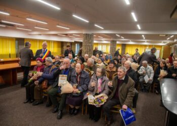 Primarii, criticați pentru premierea ”cuplurilor de aur”. Dar la cei premiați nu ne gîndim?