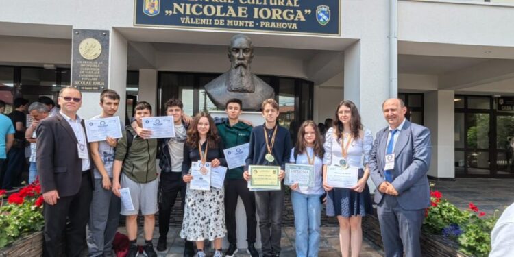 3 elevi de la Colegiul ”Ștefan cel Mare” și de la Liceul ”Tomșa Vodă” Solca, cooptați în lotul lărgit al României pentru Olimpiada Internațională de Astronomie