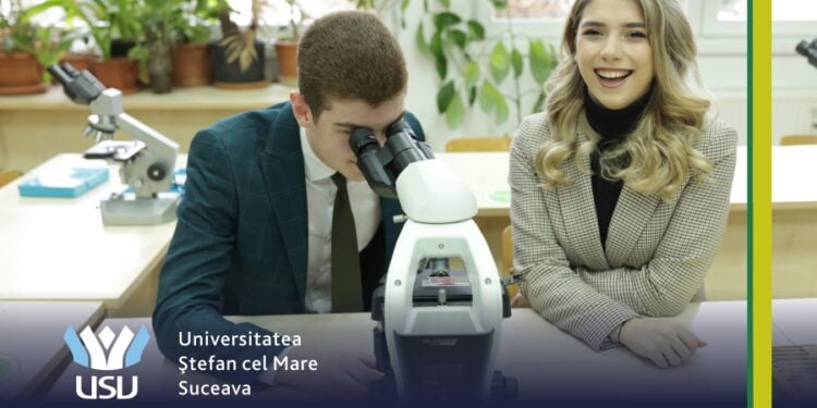 USV, 6.000 de locuri bugetate și cu taxă, la cele 120 de programe de studiu la nivel de licență, masterat, doctorat, post-doctorat și formare continuă