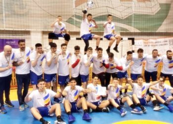 Mulți dintre componenții echipelor de handbal masculin juniori I și juniori II ale CSU, campioane naționale, sînt elevi ai Liceului cu Program Sportiv Suceava