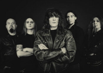 Kempes, la Cetatea de Rock a Sucevei. Din cauza lucrărilor de restaurare, concertele nu vor avea loc în șanțul cetății, ci în curtea exterioară a cetății