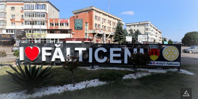 Fălticeniul are un logo ce n-a văzut Parisul