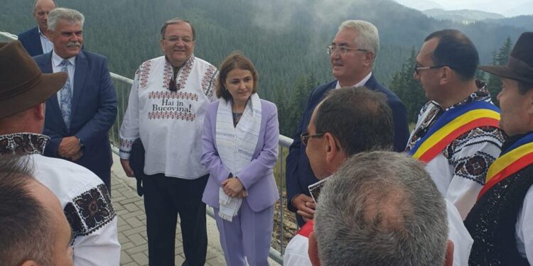 Oferta turistică a OMD ”Suceava – Orașul Cetății de Scaun” prezentată, la Cîmpulung Moldovenesc, în prezența ministrului de Externe, Luminița Odobescu