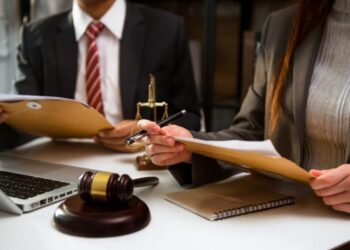 Urmează să îți deschizi un business în Suceava? Iată cele mai importante întrebări pentru un avocat