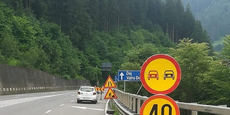 Restricții de circulație pe DN 17 între Sadova și Pojorîta, după ploile abundente din 5 iulie