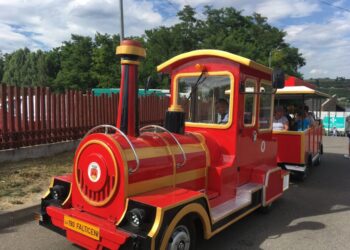 La Fălticeni va fi reintrodus trenulețul pentru plimbări de agrement