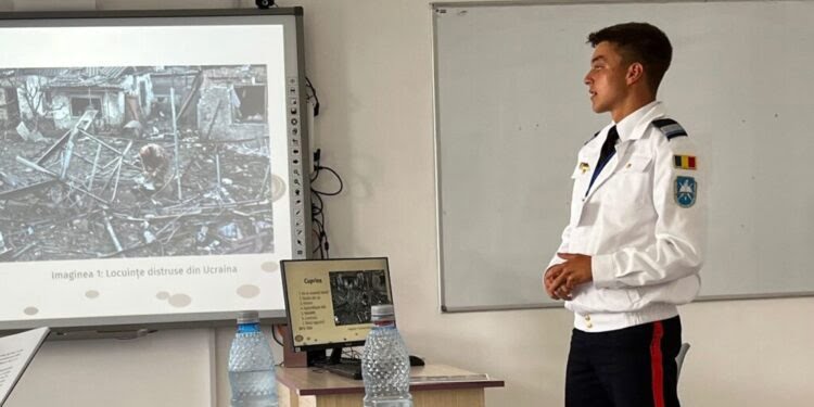 Alberto – Damian Adochițe, de la Colegiul Național Militar ”Ștefan cel Mare” din Cîmpulung Moldovenesc, un premiu special la un concurs național pe teme de istorie