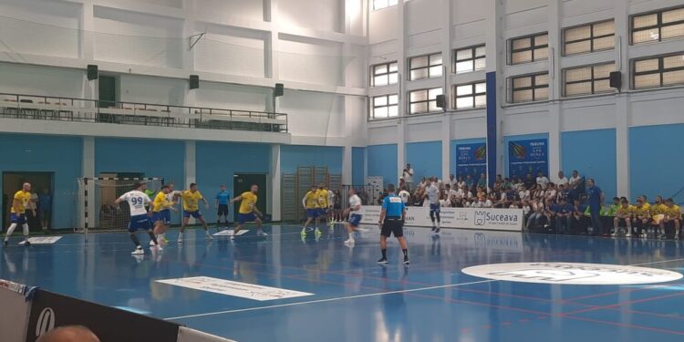 CSU Suceava a început noua ediție de campionat cu o evoluție foarte slabă și cu o înfrîngere pe teren propriu cu CSM Bacău cu scorul de 32-29