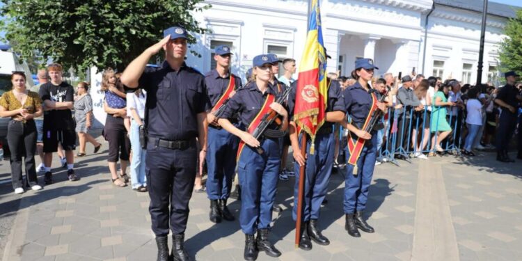 Depunere de jurămînt la școala de jandarmi de la Fălticeni