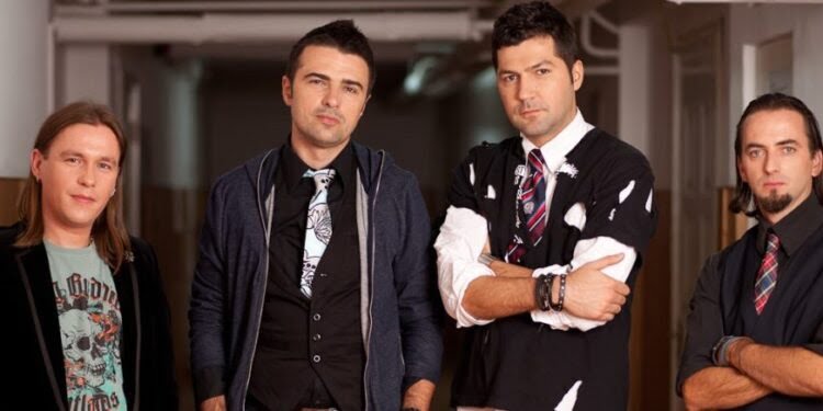 Trupa Vunk va concerta la Rădăuți, pe 26 august. La Tîrgul Olarilor ”Ochi de Păun” vor participa meșteri din Horezu – Vîlcea, Brașov, Arad, Mureș, Cluj, Harghita, Hunedoara, Suceava, Botoșani, Maramureș, Cernăuți, Drochia și Chișinău