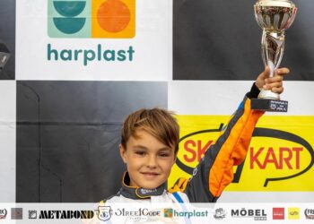 Vladimir Rebenciuc, elev în clasa a II-a la Școala 3 din Suceava, a cîștigat Cupa României și este și vicecampion național la karting. În intervalul 7-9 decembrie, Vladimir va lua startul la Trofeul ”Ayrton Senna” de la Napoli