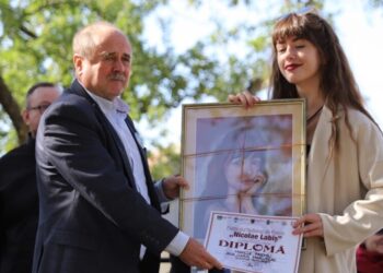 Începînd de anul viitor, festivalul de poezie dedicat lui Nicolae Labiș va fi unul internațional