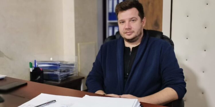 Veste din Republica Rădăuți: managerul spitalului, Flaviu Sima, visează spitale clinice verzi pe pereți