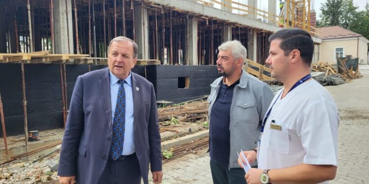 Spitalul de oncologie din curtea Spitalului Vechi ar putea fi gata, cel tîrziu, în noiembrie 2024