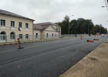 Consilierul municipal Dan Ioan Cușnir, despre asfaltarea recentă a bulevardului principal al Sucevei: ”Important este cît va ține și cît a costat”