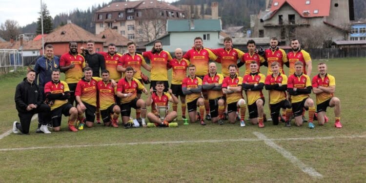CAR Învățămînt Fălticeni oferă sprijin financiar unui tînăr jucător de la Rugby Club Gura Humorului