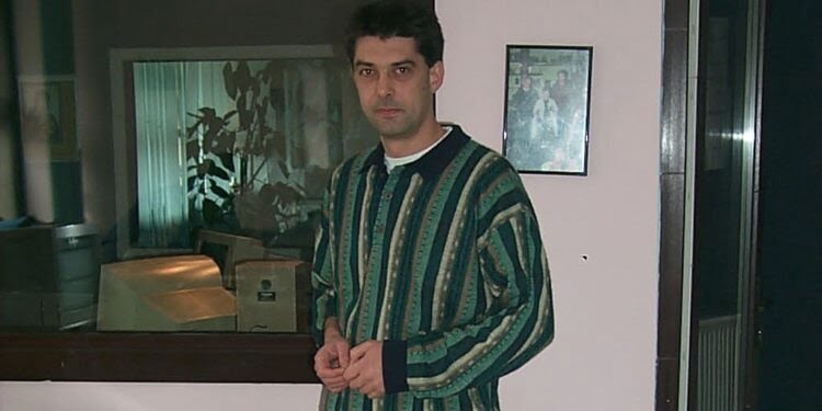 După 54 de ani de viață și 32 de ani de Radio Top, Florin Avram a plecat la cele veșnice