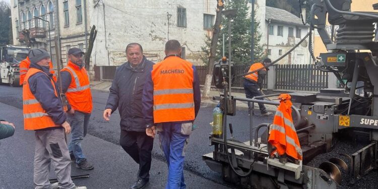 Gheorghe Flutur, la Vatra Dornei: ”După ce se pun și ornamentele de Crăciun, centrul Dornei va deveni un adevărat orășel elvețian”