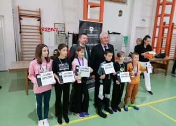 Primăria Sucevei vrea să obțină finanțare europeană pentru construirea de săli de sport la școlile gimnaziale cu numerele 4 și 8