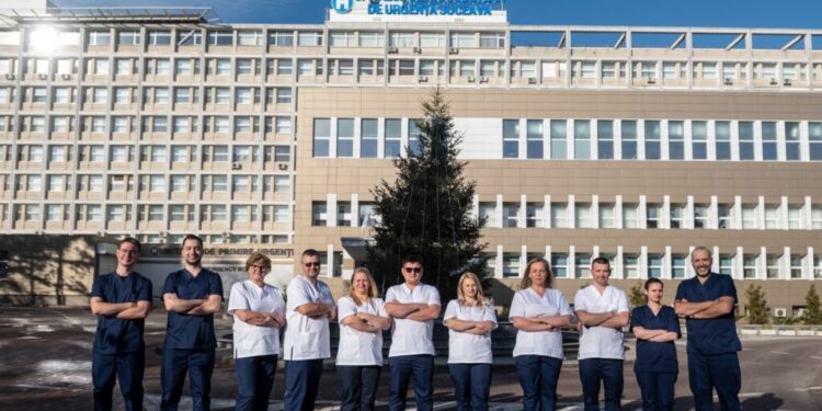 Spitalul sucevean este singurul din Moldova  care asigură permanența în cazul tratamentului endovascular al accidentului vascular ischemic. La compartimentul de radiologie lucrează trei medici specialiști, un medic rezident și 7 asistenți