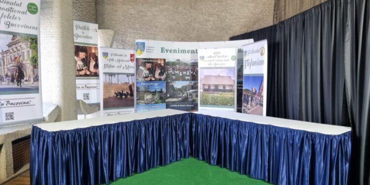 Întîlnirea Gheorghe Flutur – George Simion nu a mai avut loc. Cei doi s-au așteptat reciproc degeaba. Dl. Flutur către dl. Simion, de pe treptele Casei de Cultură: Ai scos o hîrtie că vrei Bucovina înapoi! Eu o vreau înainte, înspre lumea civilizată, nu înapoi, la ruși! (FOTO)