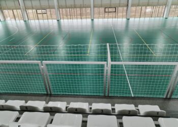 Sala de sport cu 200 de locuri în tribune, pentru cei 1.300 de elevi din Liteni (Foto)